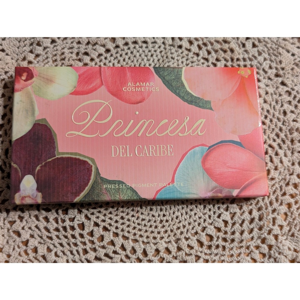 NIB Alamar Cosmetics Princesa Del Caribe Pressed Pigment Eyeshadow Palette